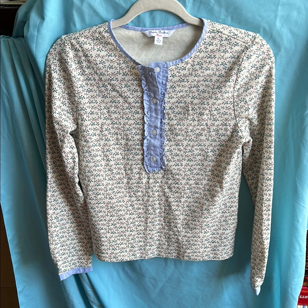 Brooks Brother Floral junior Shirt with Blue Accents size XL nwot